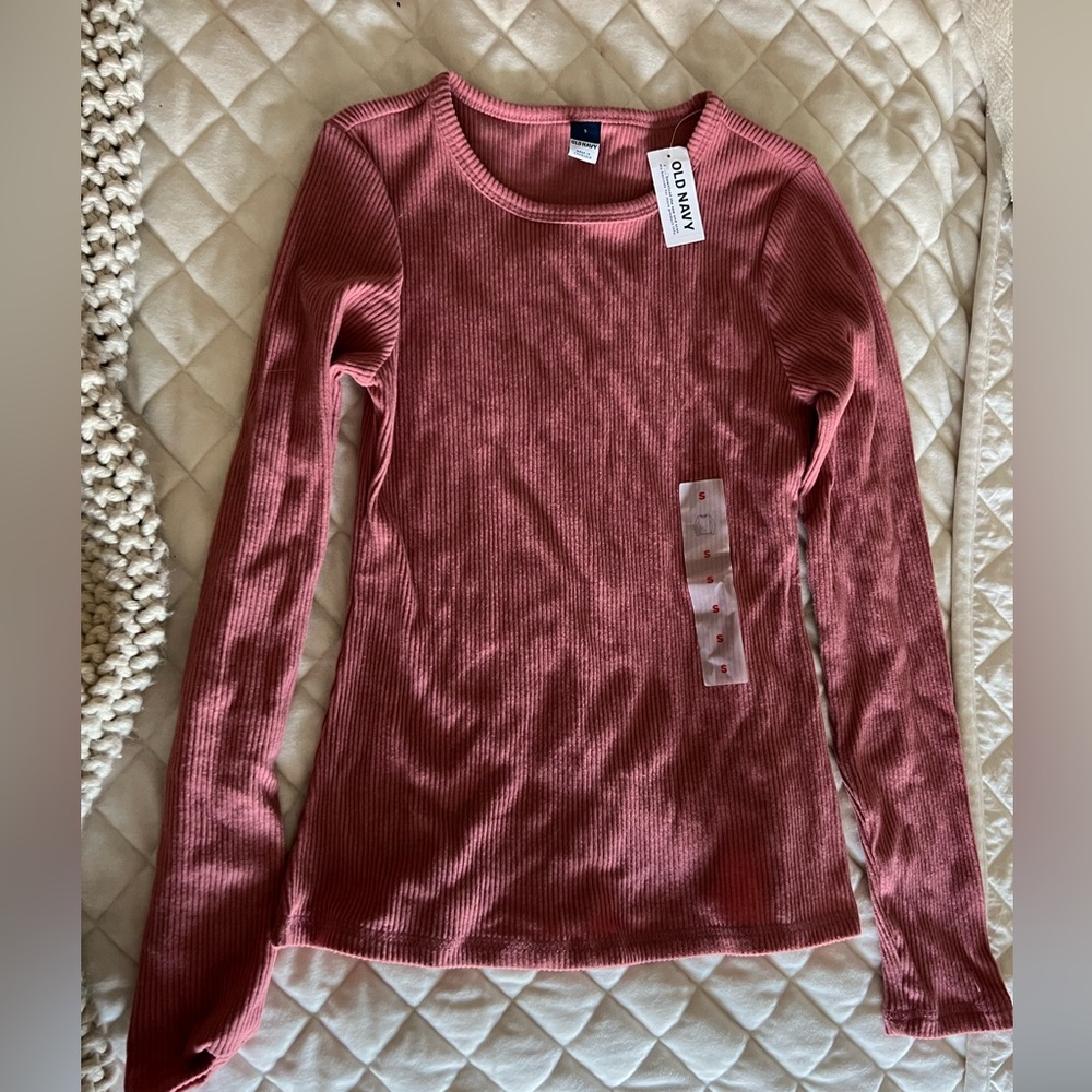 Old navy long sleeve size small